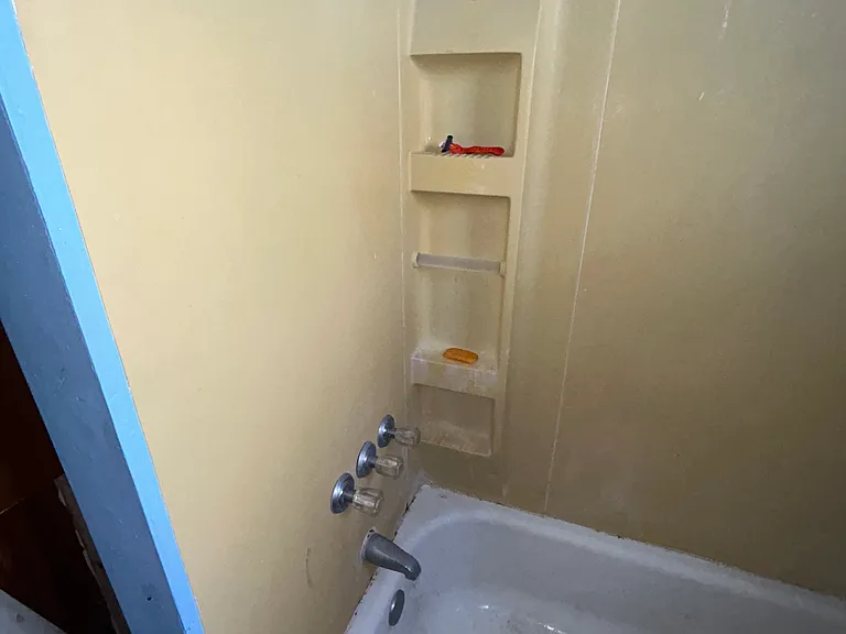 2345 Iowa St — Photo 1