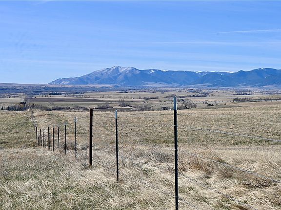 3rd image of Maki Johnson Rd