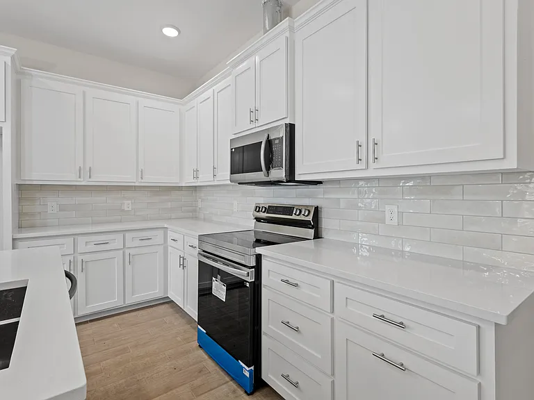 1246 Lowe St #1246 — Photo 3