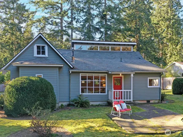 10285 NE Albertson Road, Bainbridge Island, WA 98110