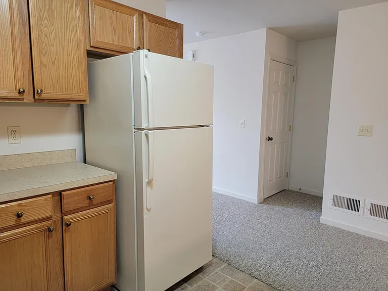 257 Ammon Ave — Photo 9