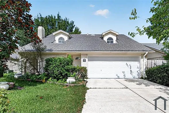 1119 Pinecroft Dr — Photo 41