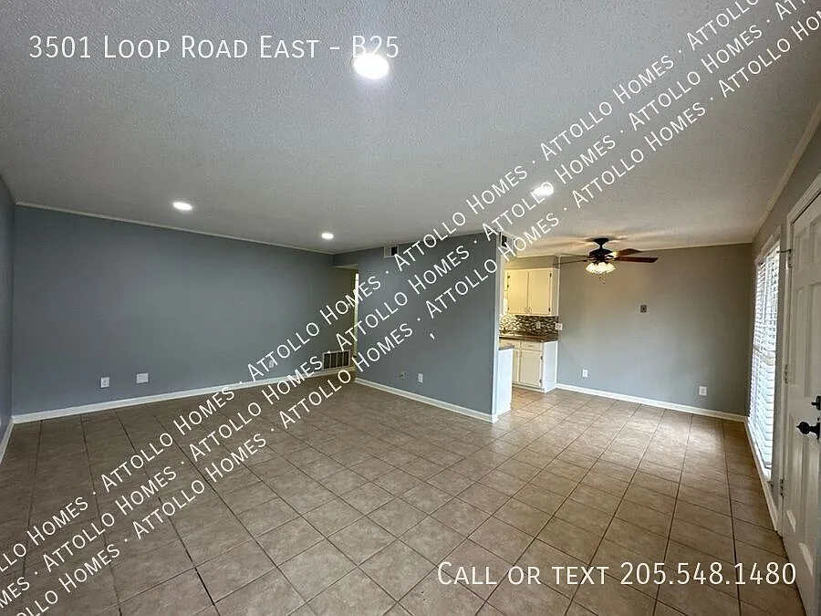 2 bedroom/1 bath in Sandalwood — Photo 2
