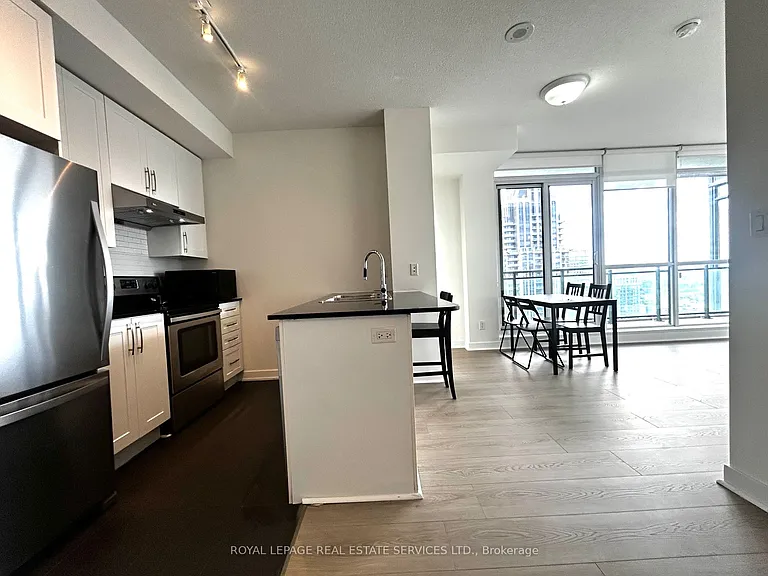 4070 Confederation Pkwy #2909 — Photo 8