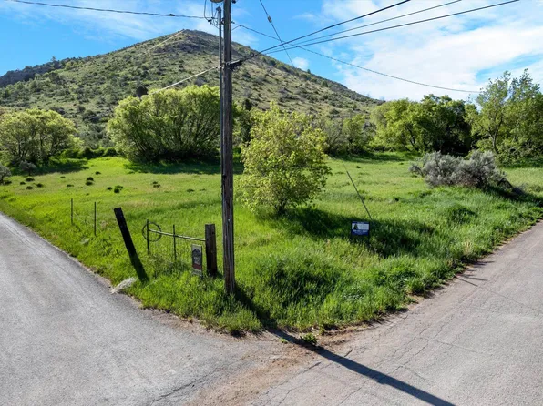 S Center St, Lava Hot Springs, ID 83246