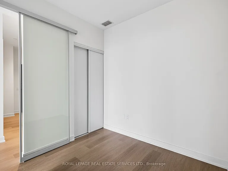 448 Burnhamthorpe Rd W #5101 — Photo 20