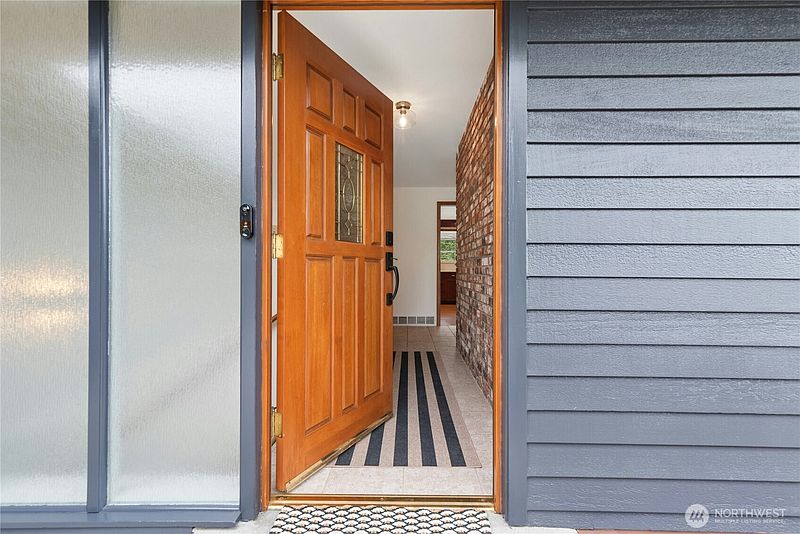 3rd image of 14517 SE 183rd Street