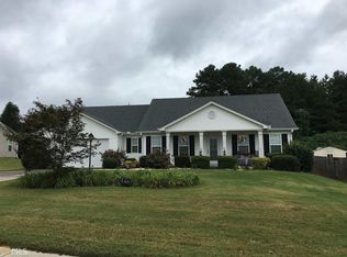 1084 Sutherland Dr, Winder, GA 30680