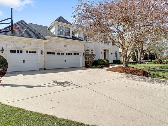 3rd image of 4224 Colton Cir