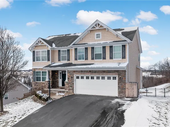 204 Rolling Hill Farm Dr, West Newton, PA 15089
