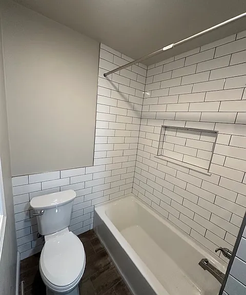 110 N B St #110A-110B — Photo 9
