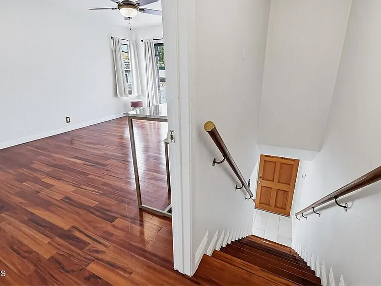 2680 Lake Ave #8 — Photo 17