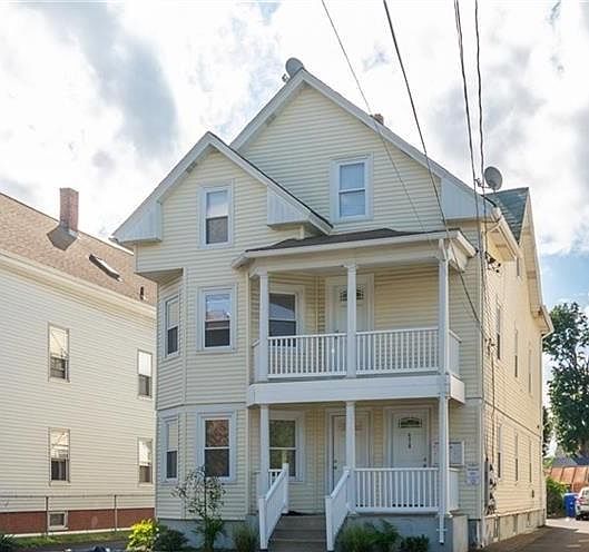 1st image of 476 Lonsdale Ave