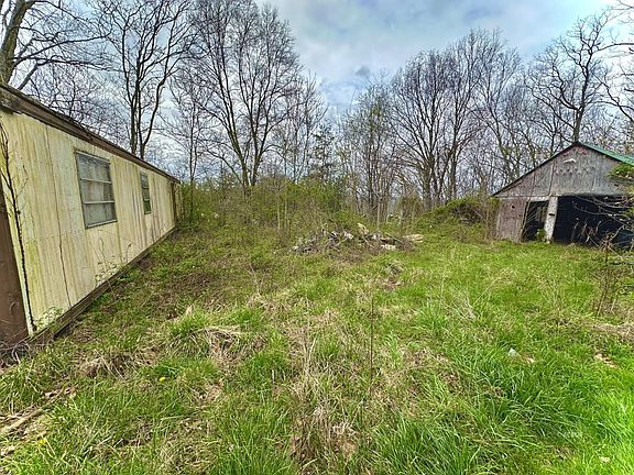 5th image of 54428 Eden Ridge Rd