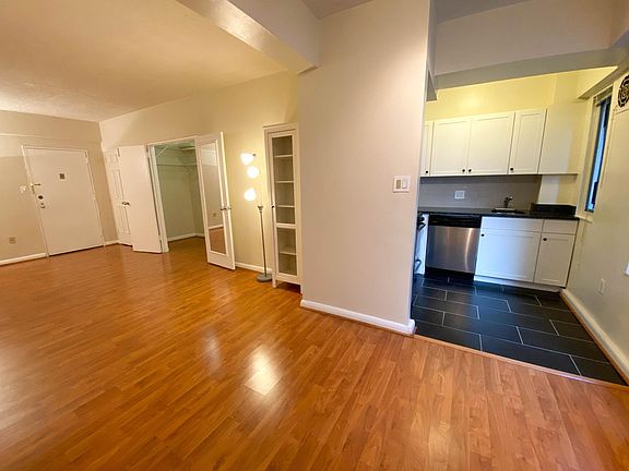 Kitchen & Living Area