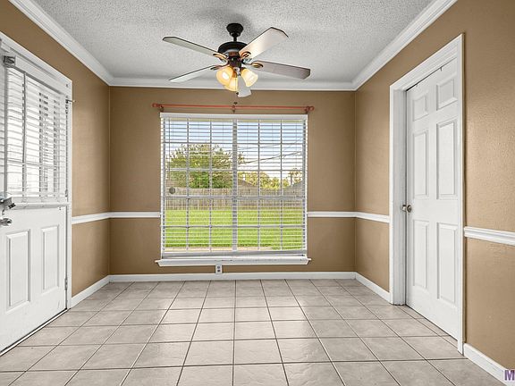 4th image of 20934 Eli Dr