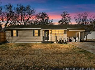 706 6th Ave, Warner, OK 74469
