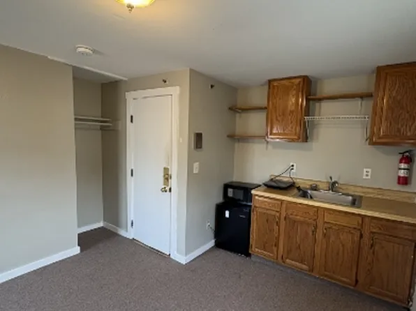 71 S Prospect St, Amherst, MA