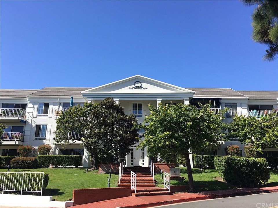1st image of 300 Cagney Ln APT 102