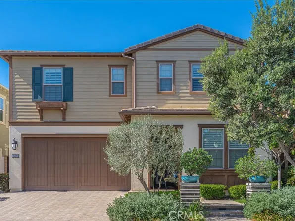 19421 Snowdon Ln, Huntington Beach, CA 92646