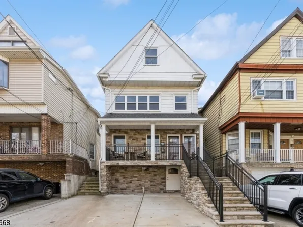 130 W 29Th Street, Bayonne City, NJ 07002