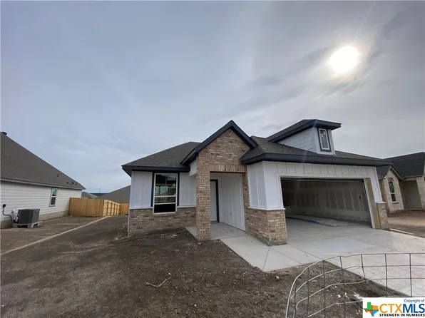 247 Great Hills Dr, Copperas Cove, TX 76522