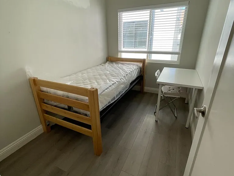 3936 Wisconsin Pl — Photo 26