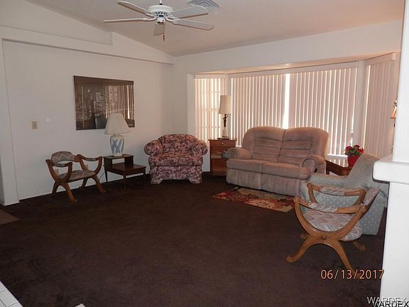 4th image of 138 Mulberry Ave