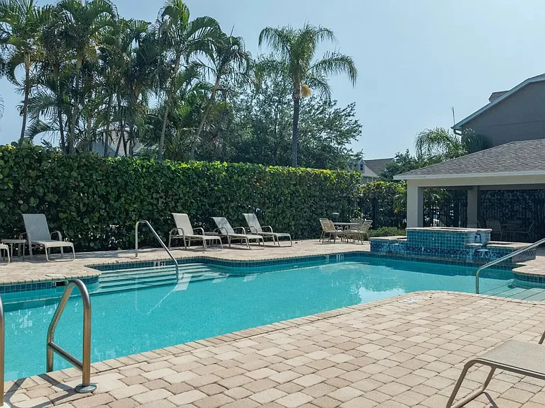 14101 Christie Dr — Photo 2