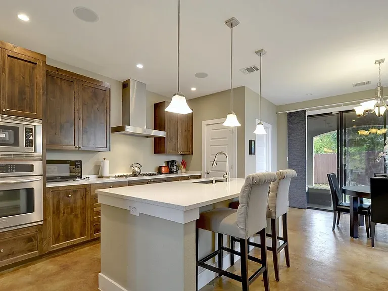 2111 Melridge Pl #B — Photo 9