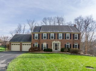 974 Stream Ridge Ln, Cincinnati, OH 45255