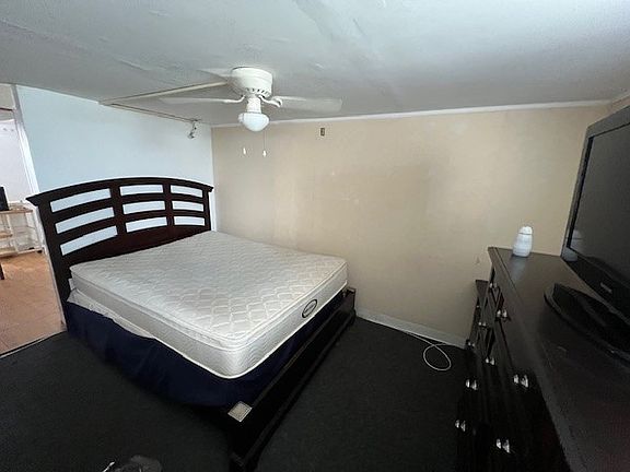 5th image of 6112 Tackawanna St