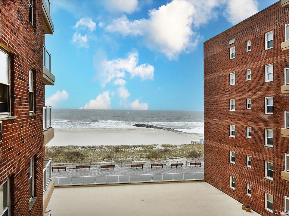 1st image of 370 W Broadway #4Y