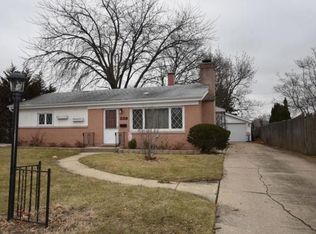 339 N 3rd Ave, Villa Park, IL 60181