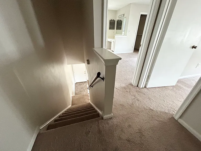 4664 Genoa Cir — Photo 14