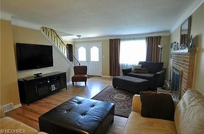 2nd image of 22324 Sharon Ln