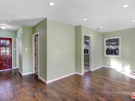 5th image of 791 E 19th St