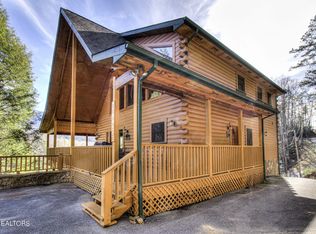 215 Player Ln, Gatlinburg, TN 37738
