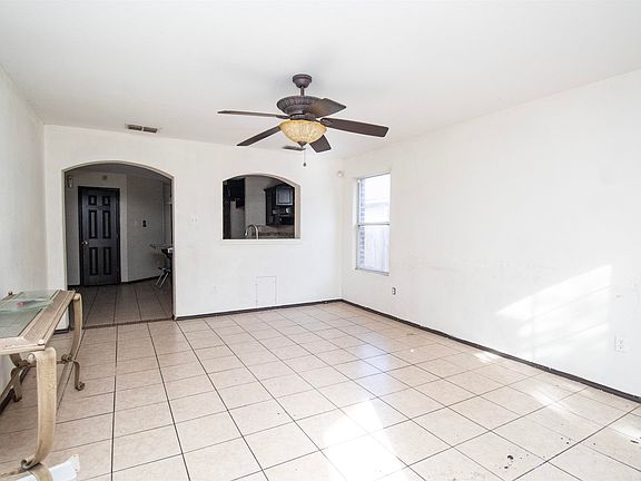 4th image of 11157 Carrizo Dr