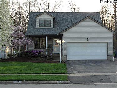 1st image of 624 Duke Cir