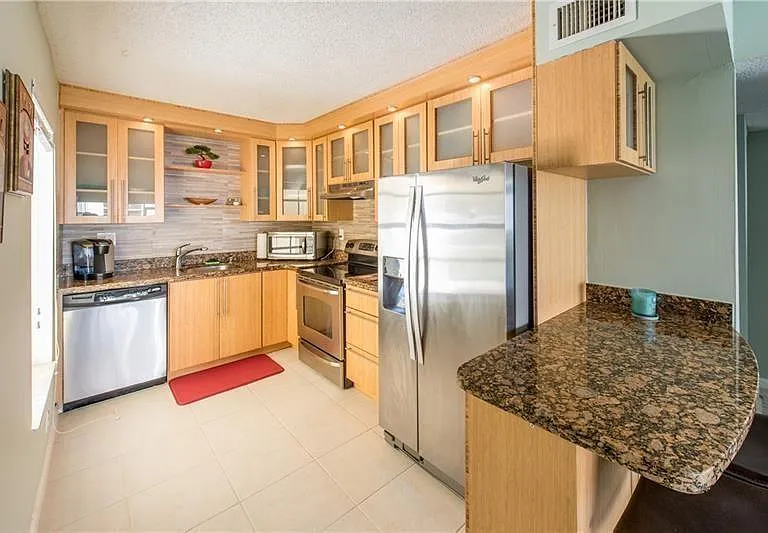 301 Olivewood Pl #125 — Photo 9