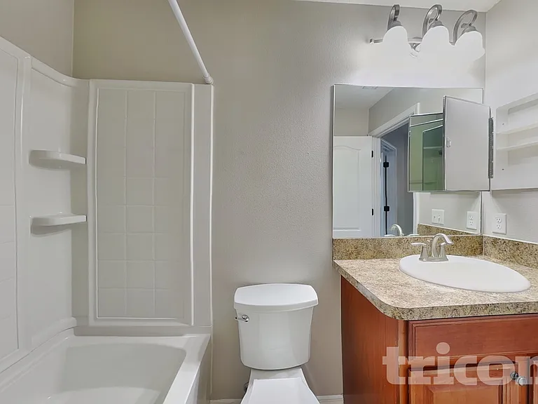 15518 Telford Spring Dr — Photo 14