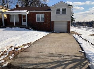 4100 Begg Blvd, Saint Louis, MO