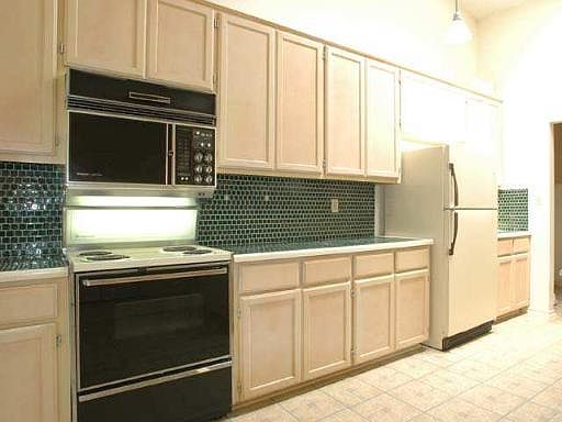 4th image of 198 OAKWELL FARMS PKWY #198