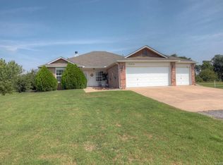 13455 S Cherokee St, Oologah, OK 74053