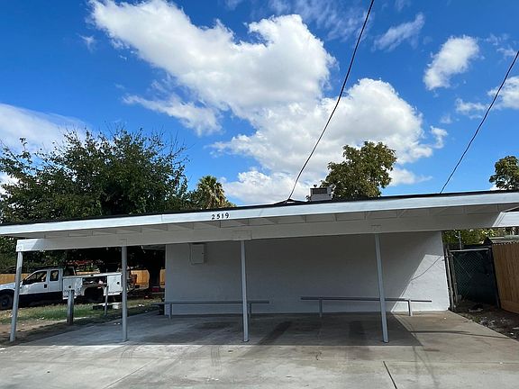 Asssigned Parking with Lighting