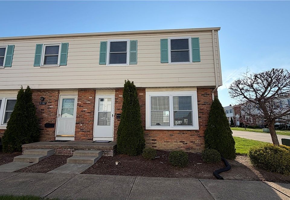 1st image of 7489 Essex Dr