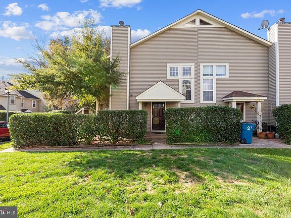 2nd image of 14455 Gringsby Ct