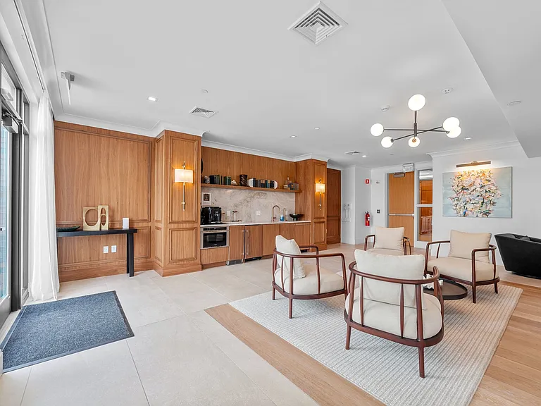 191 Washington St #617 — Photo 38
