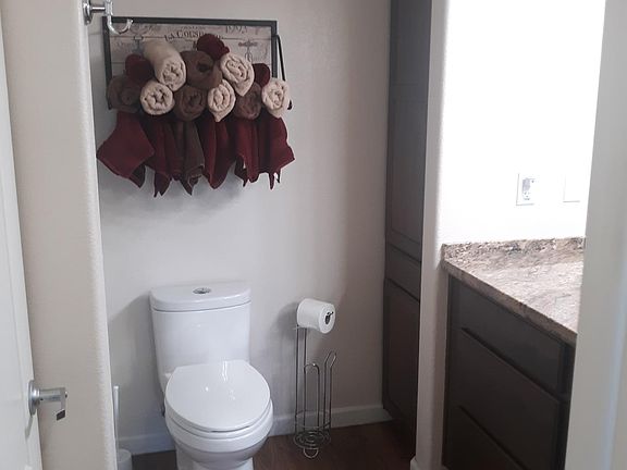 4th image of 985 E Mingus Ave #621